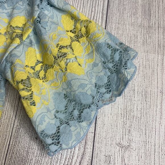Zara Blue & Yellow Lace Blouse Size Small - Picture 6 of 7